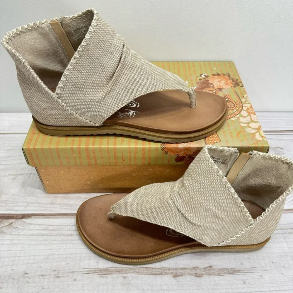 NEW Very G Alexander in Natural Tan Canvas Raw Edge Flat Thong Sandals